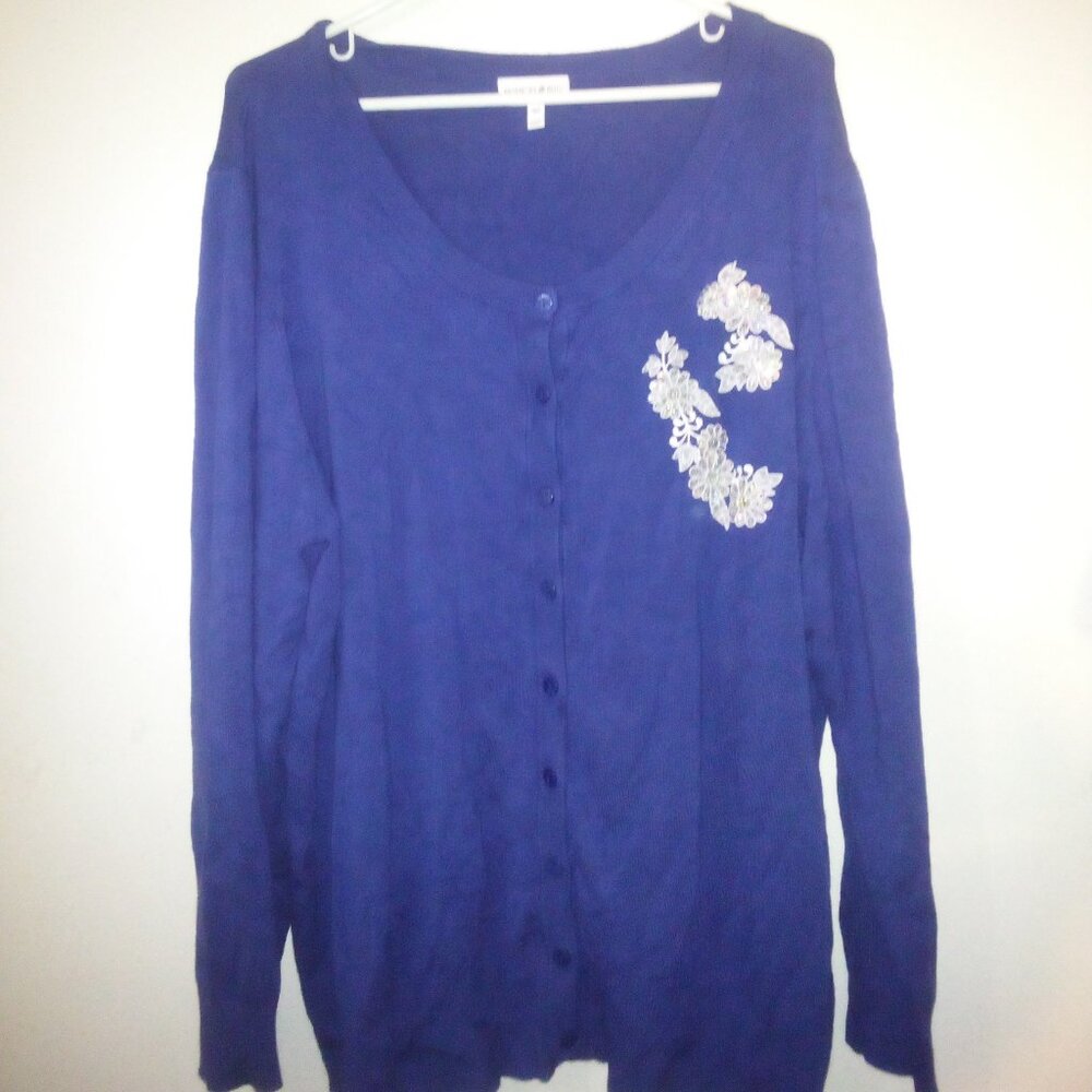 FASHION BUG 4'X BUTTON DOWN SWEATER